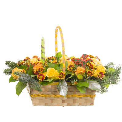 Букет в корзине «Золотая свеча»