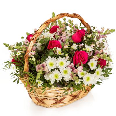 Корзиночка с цветами «Праздничный миг»